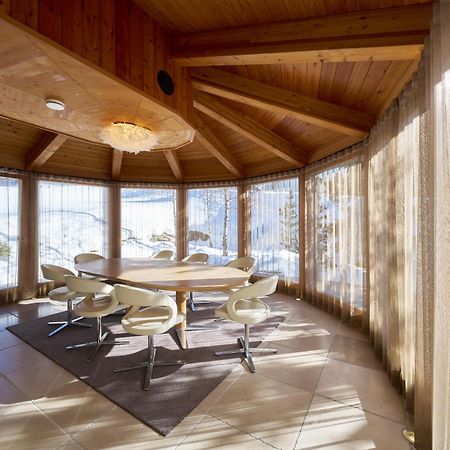 Grischuna Mountain Lodge ซัมเนาน์ ภายนอก รูปภาพ