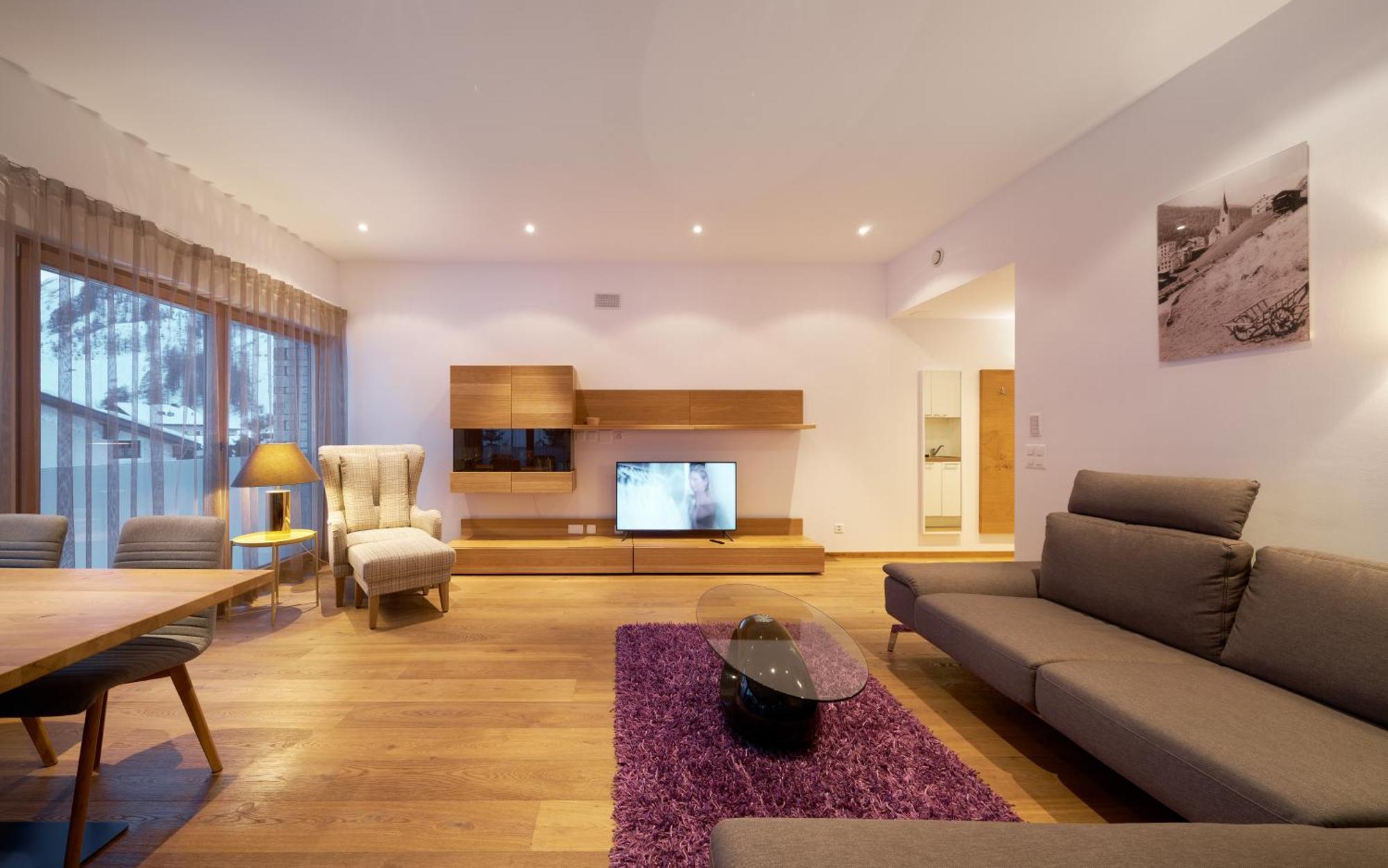 Grischuna Mountain Lodge ซัมเนาน์ ภายนอก รูปภาพ